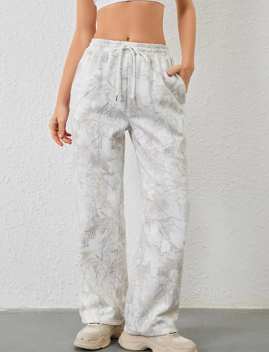 Camo Pants for Women Wide Leg High Waist Drawstring Camo Sweatpants Fleece Baggy Causal Jogger Workout Pants