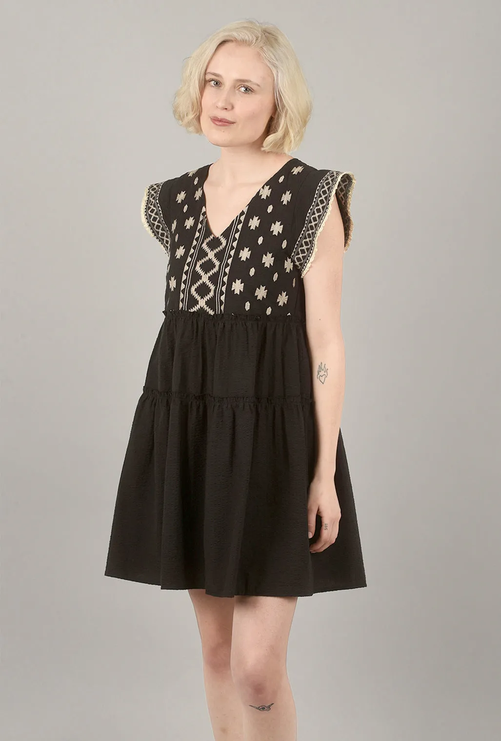 Embroidered-Bib Tiered Dress, Black