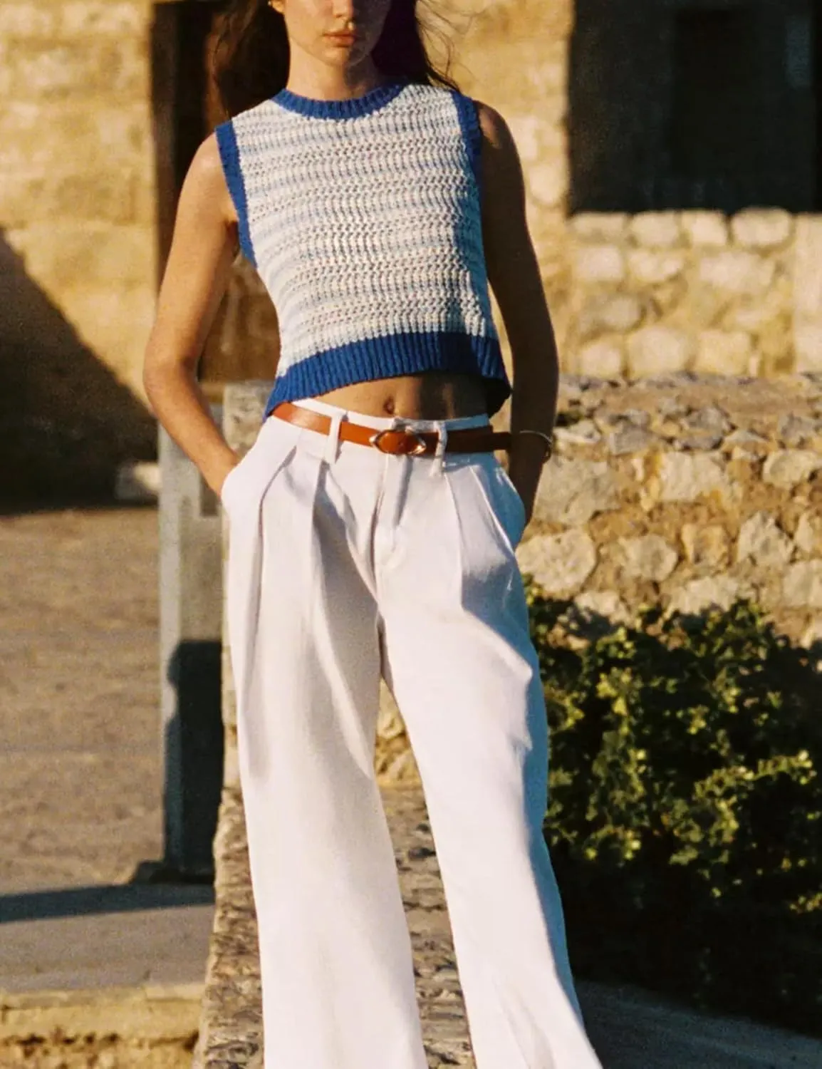 Sweater Vest Women Casual Sleeveless Crochet Tops Color Block Tie Back Knit Tank Tops