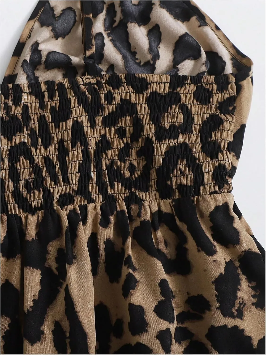 SweatyRocks Women's Plus Size Sleeveless Tops Leopard Print Camisole Shirred V Neck Peplum Cami Tops