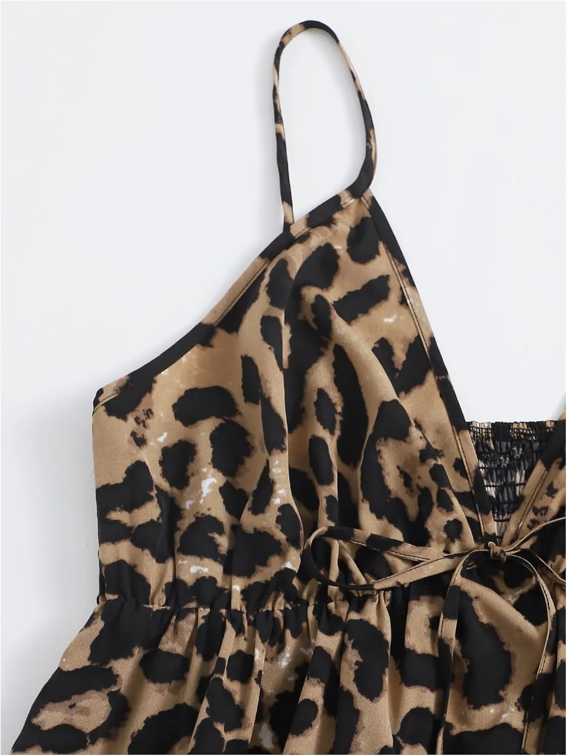 SweatyRocks Women's Plus Size Sleeveless Tops Leopard Print Camisole Shirred V Neck Peplum Cami Tops