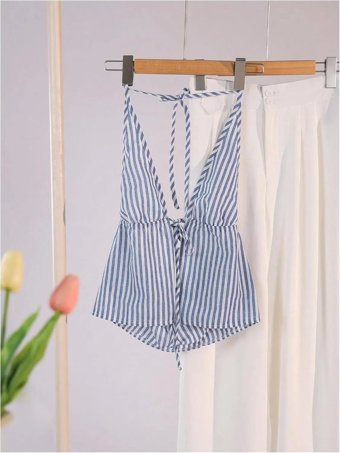 SweatyRocks Women's Sexy Striped Tie Front Halter Tops Sleeveless Drawstring Summer Cami Tops