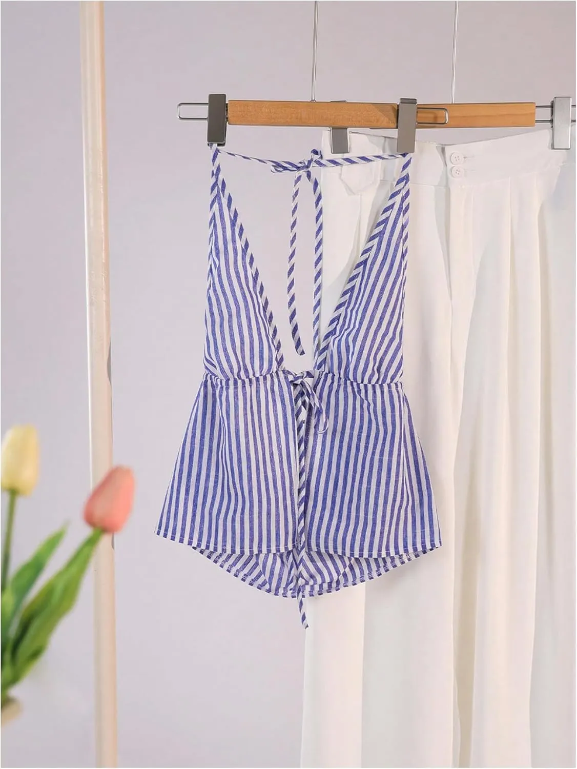 SweatyRocks Women's Sexy Striped Tie Front Halter Tops Sleeveless Drawstring Summer Cami Tops