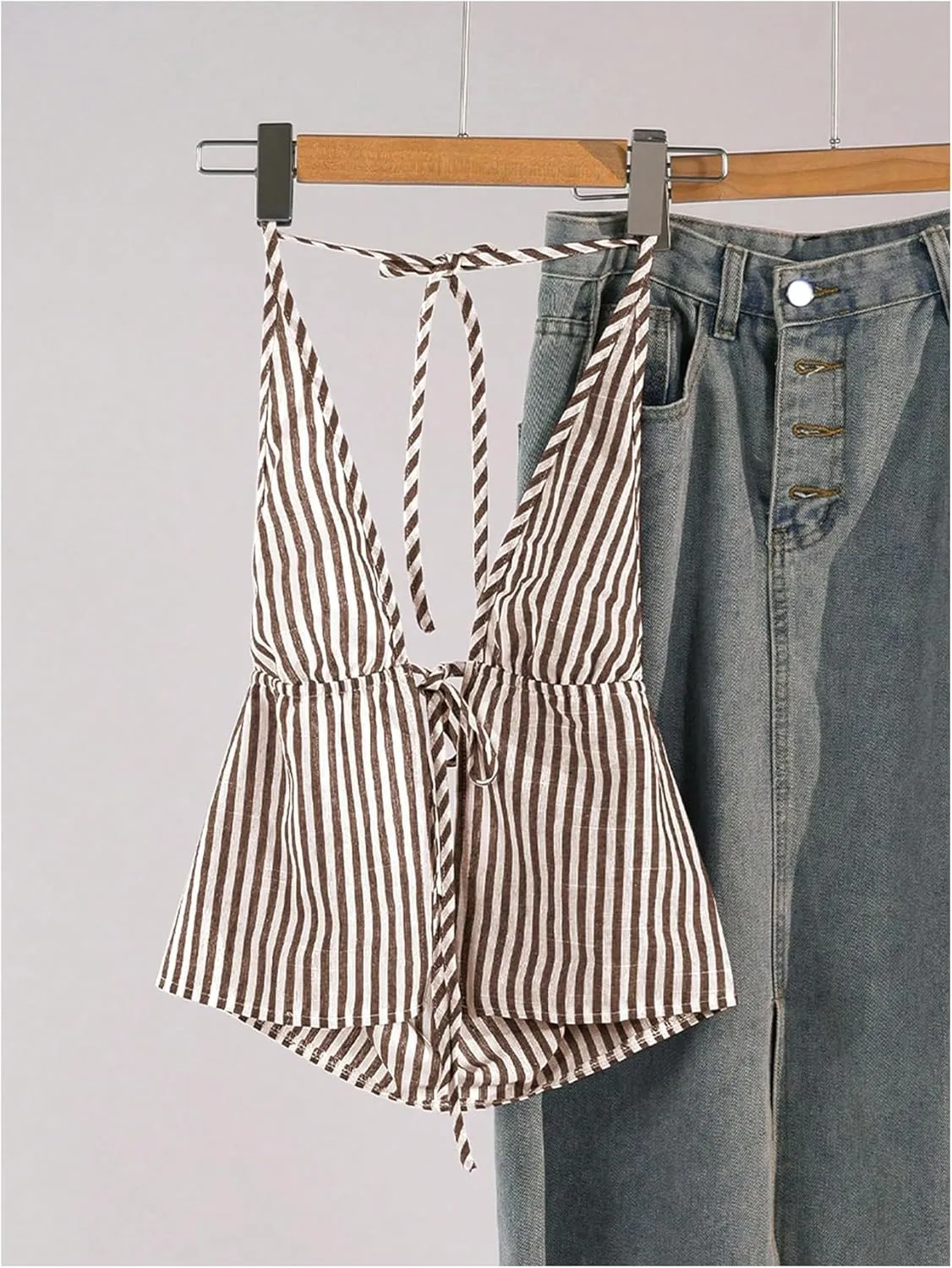 SweatyRocks Women's Sexy Striped Tie Front Halter Tops Sleeveless Drawstring Summer Cami Tops
