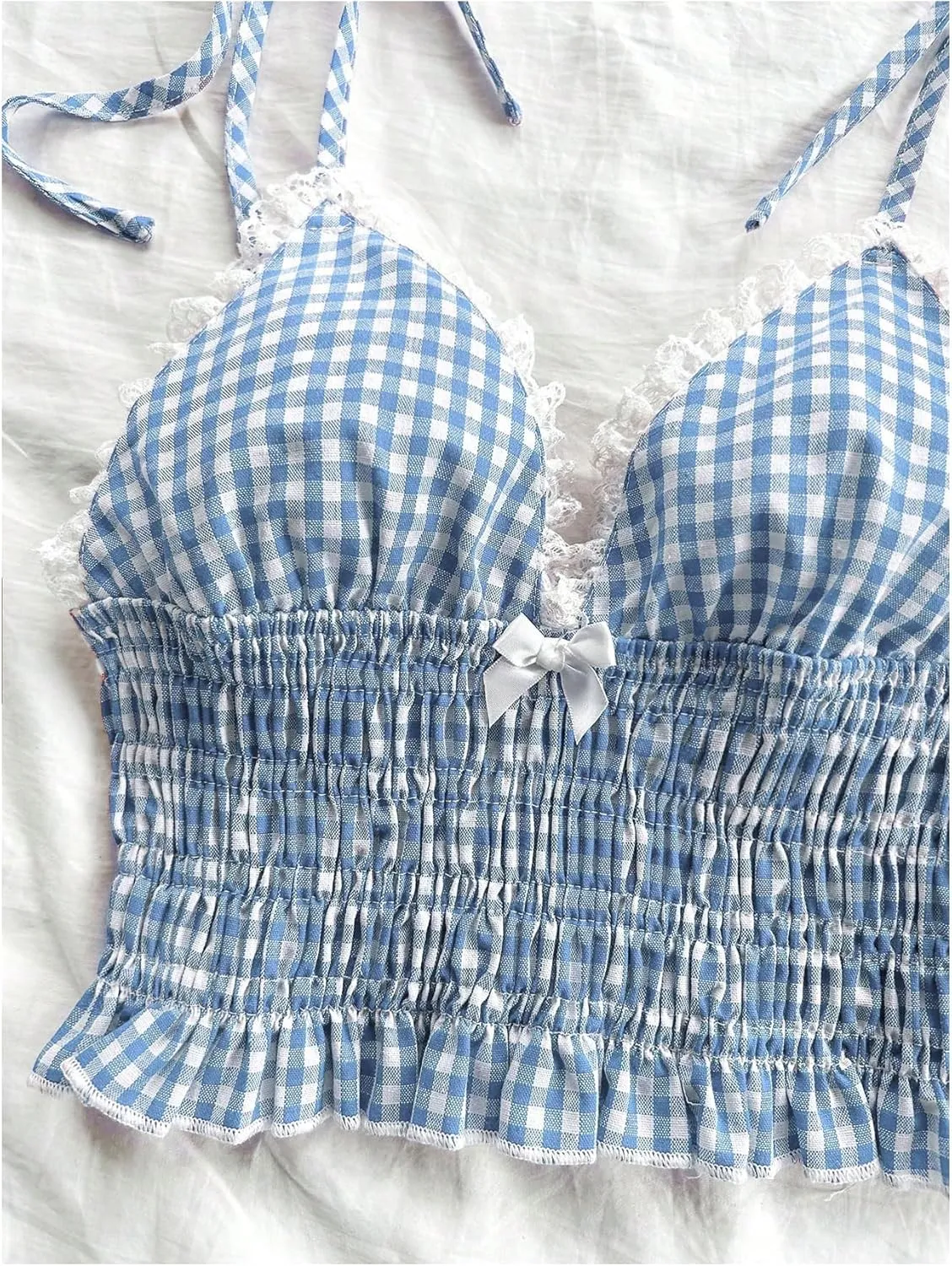 WDIRARA Women's Gingham Cami Crop Tops Plaid Contrast Lace V Neck Camisole Tops