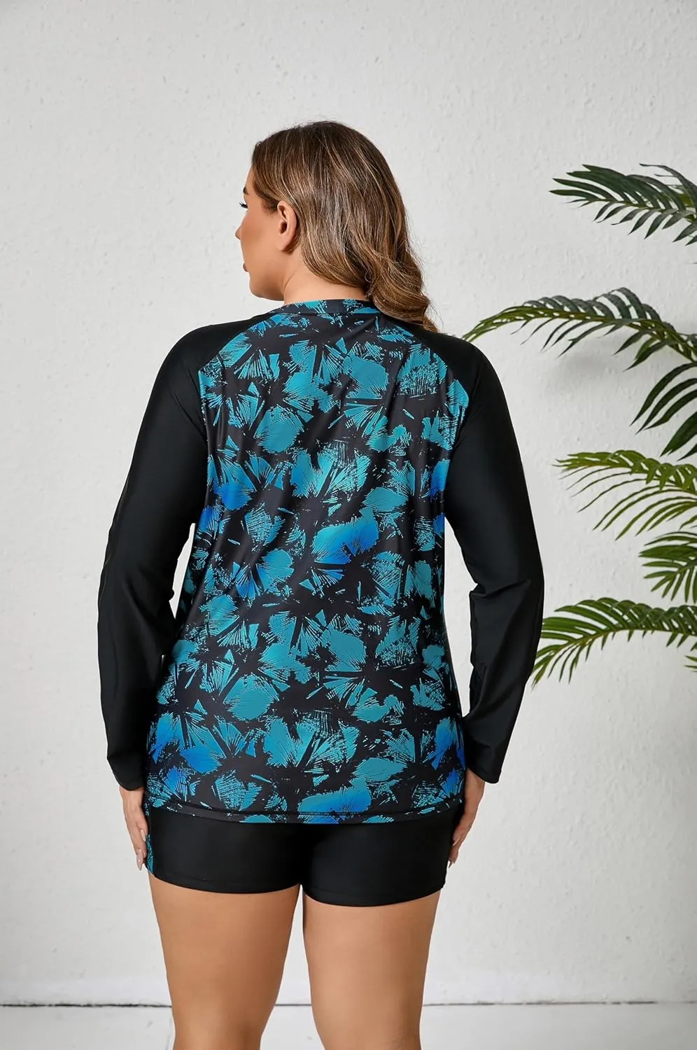 Women Plus Size Two Piece Long Sleeve Rash Guard Sets Built in Bra Swim Shirt Top and Shorts with Pockets UPF50 