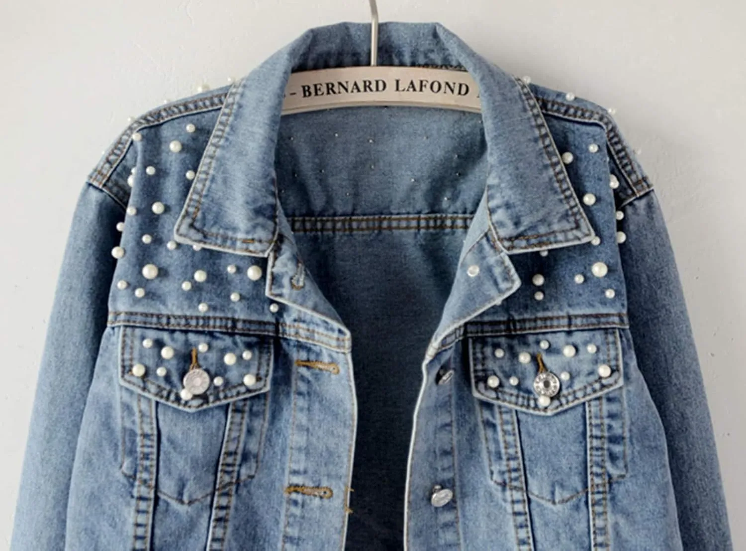 Womens Pearls Beading Embroidered Cropped Jean Jacket Oversized Lapel Long Sleeve Cowgirl Jacket with Pocket