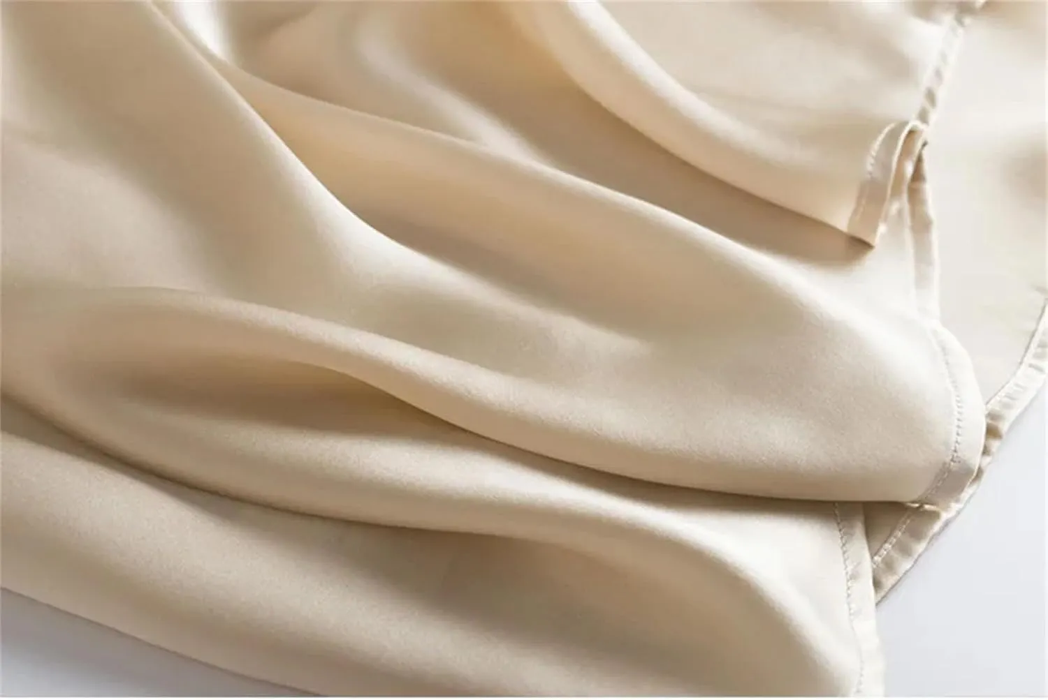 Women's Silk Satin Camisole Tops for Women Trendy Casual Sleeveless Blouses Tank Tops Shirt