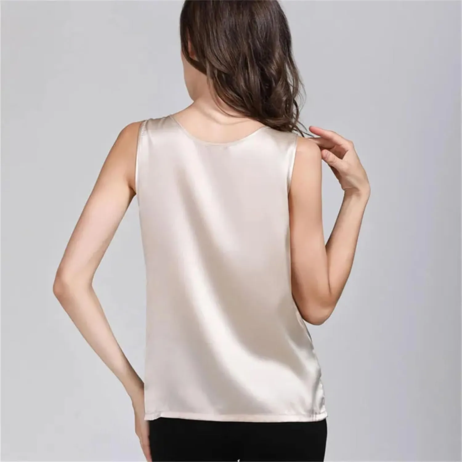Women's Summer Basic Camisole Silk Classical Tank Tops for Women Trendy Sleeveless Vest