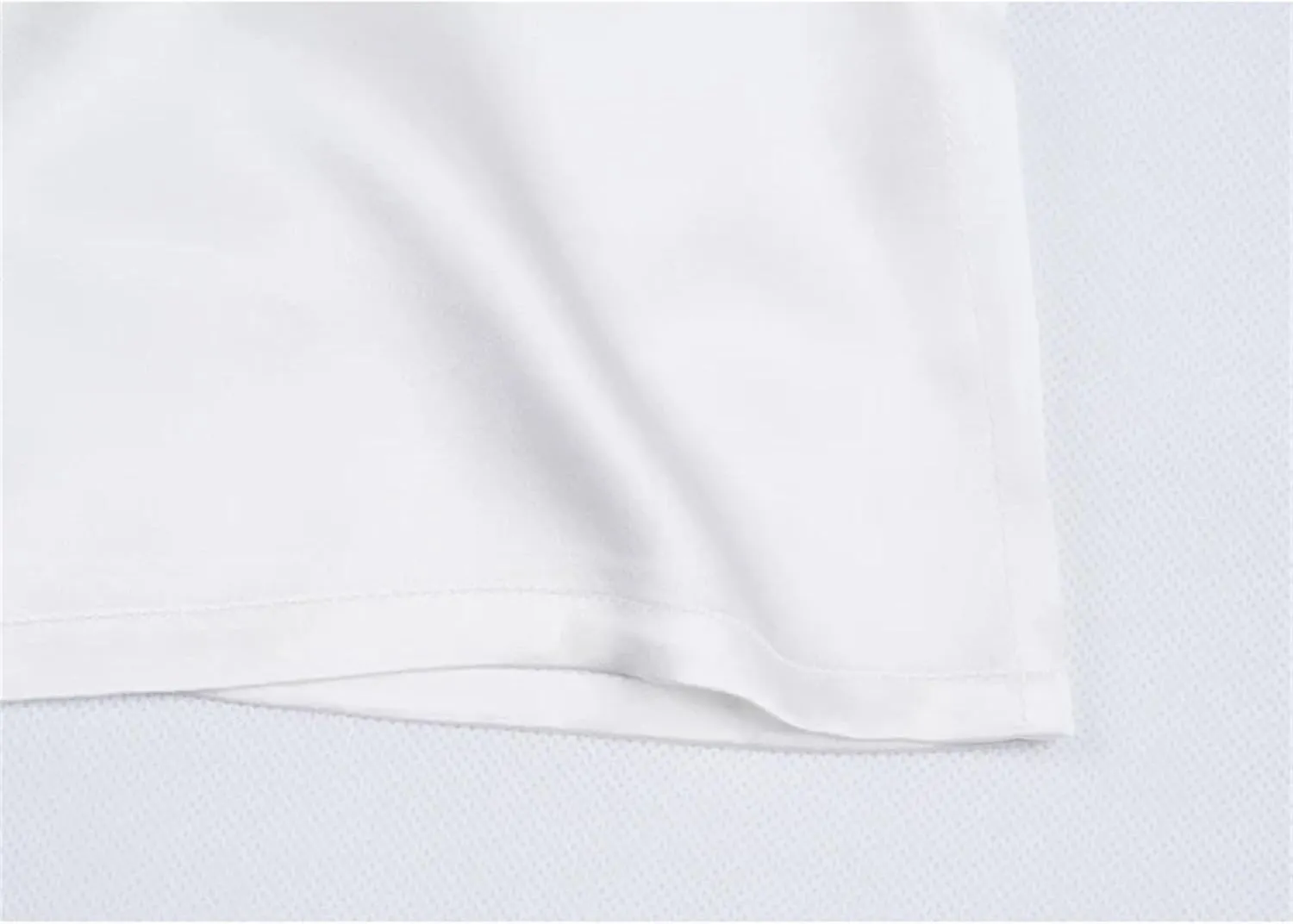 Women's Summer Basic Camisole Silk Classical Tank Tops for Women Trendy Sleeveless Vest
